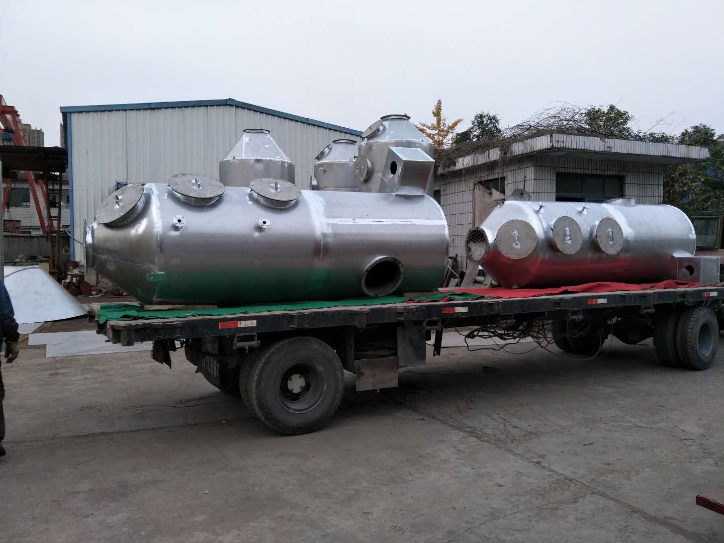 山東豪門鋁業(yè)棒爐、時效爐脫硝廢氣治理設備發(fā)貨